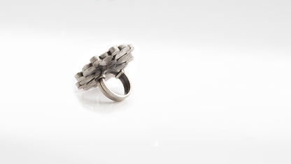 Sangeeta Boochra Silver Ring