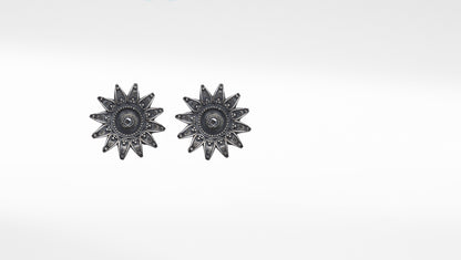 Sun Flower Design Silver Earrings