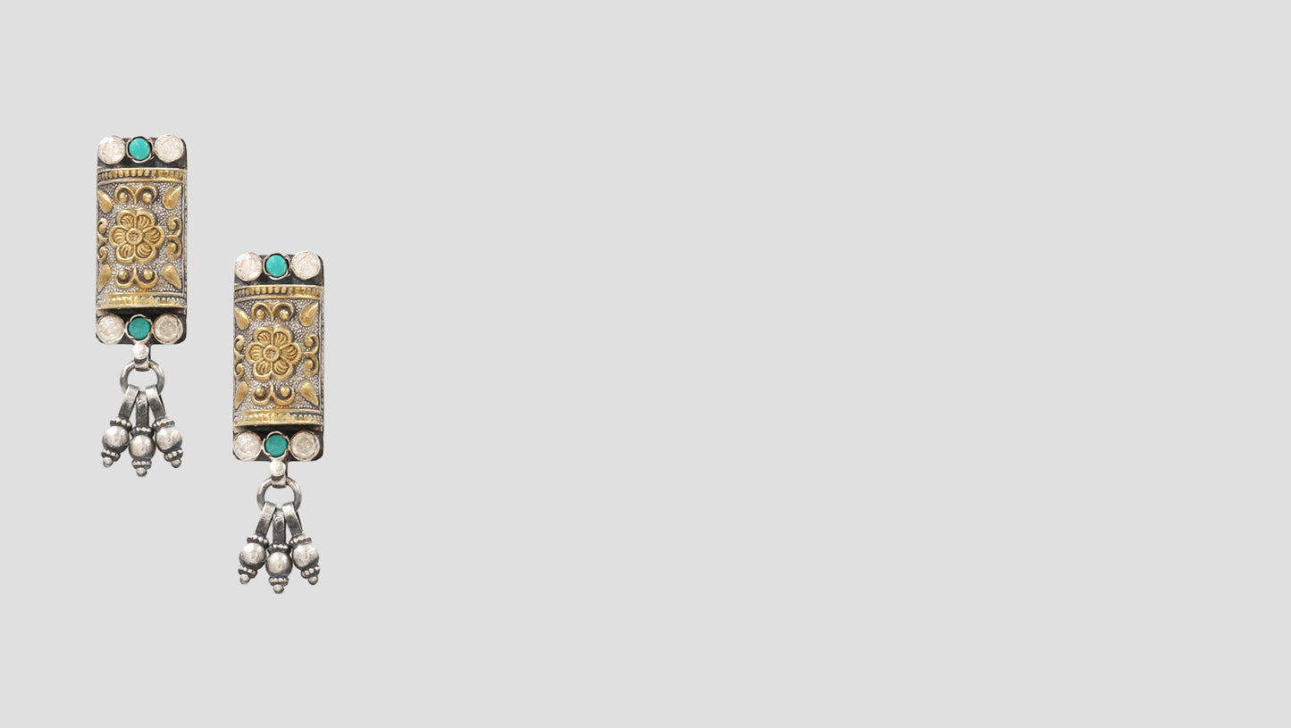 Antique Rectangular Drop Earrings – Sangeeta Boochra