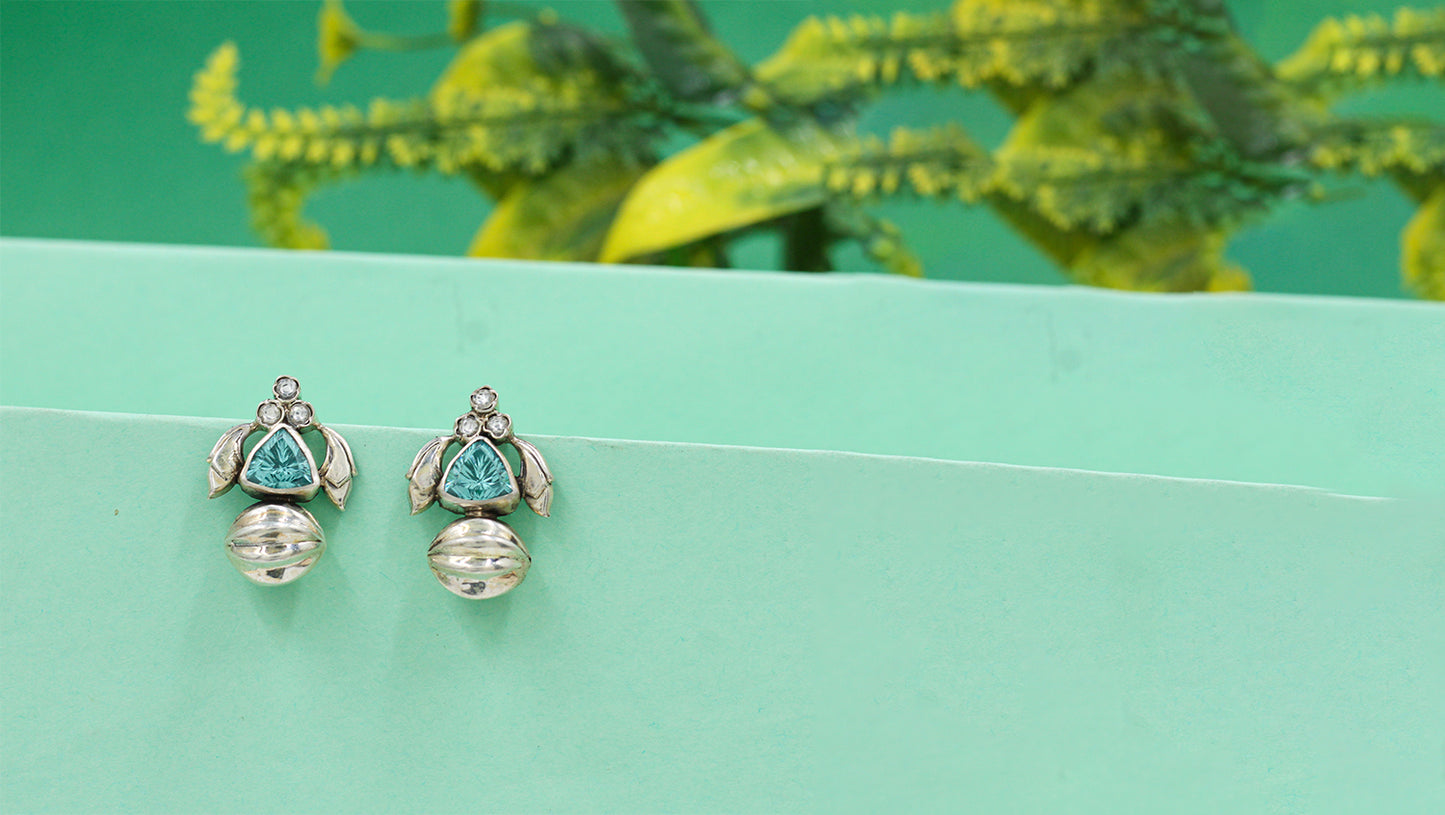 Sangeeta Boochra Silver Earrings – Aqua Elegance