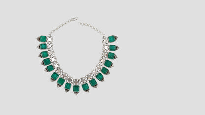 Royal Green Stone Handcrafted Silver Necklace – Sangeeta Boochra