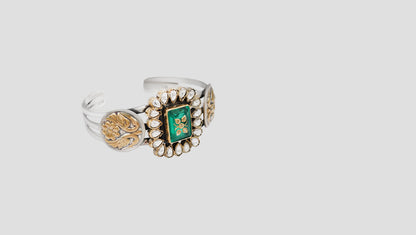 Regal Green Stone Statement Silver Bracelet – Sangeeta Boochra