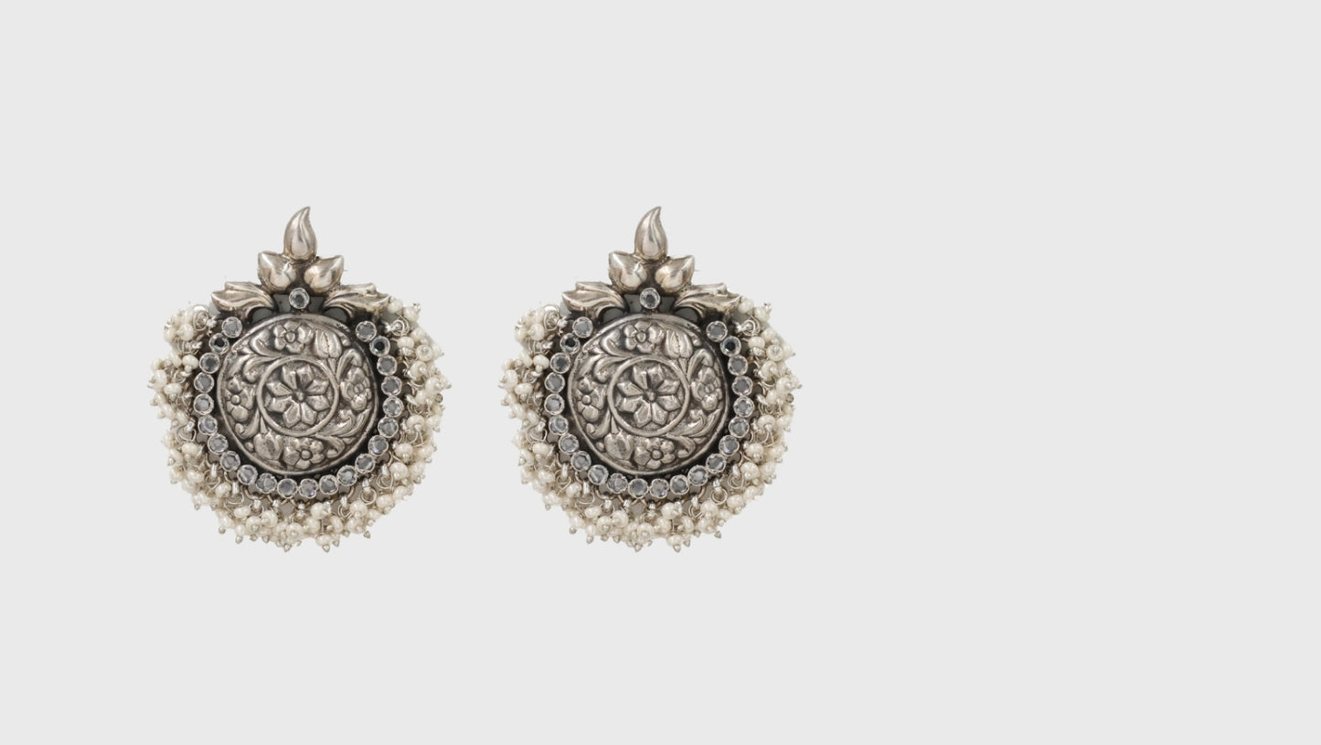 Bohemian Silver Dreams: Sangeeta Boochra's Artisan Earrings