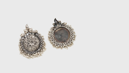 Bohemian Silver Dreams: Sangeeta Boochra's Artisan Earrings