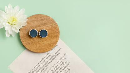 Sangeeta Boochra Minimal Silver Round Blue Studs