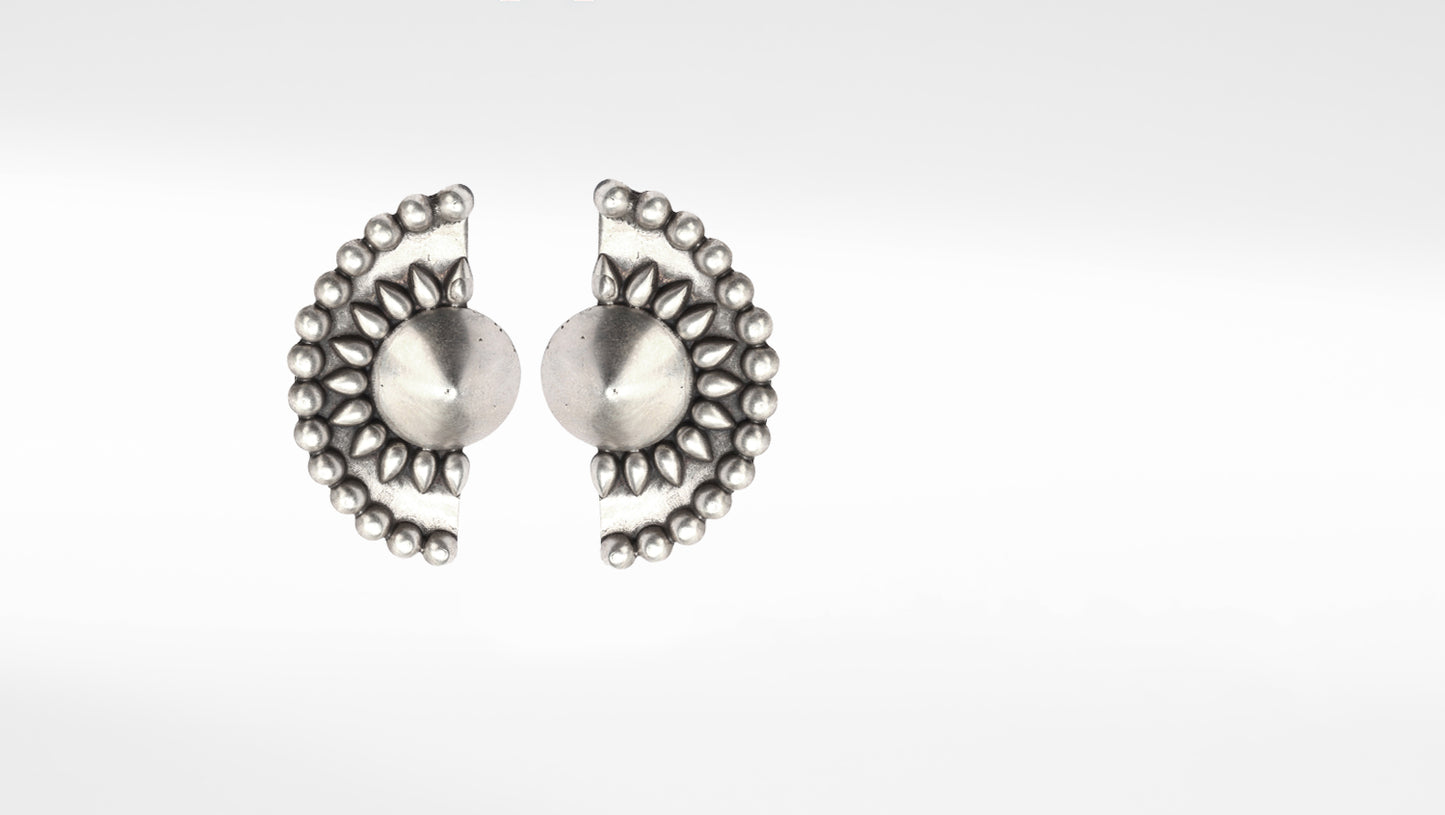 Anantaya - Silver Handcrafted Earring