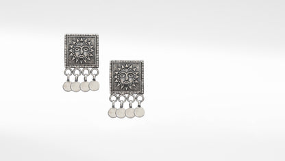 Sangeeta Boochra Silver Handcrafted Earring