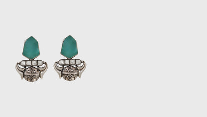 "Understated Beauty: Sangeeta Boochra Silver Handcrafted Earring "