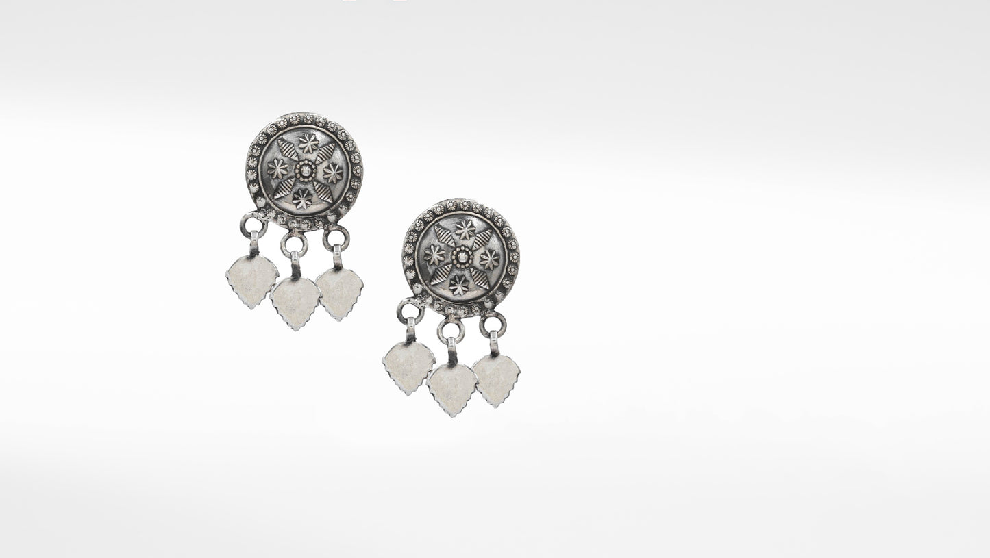 Sangeeta Boochra Silver Handcrafted Earring