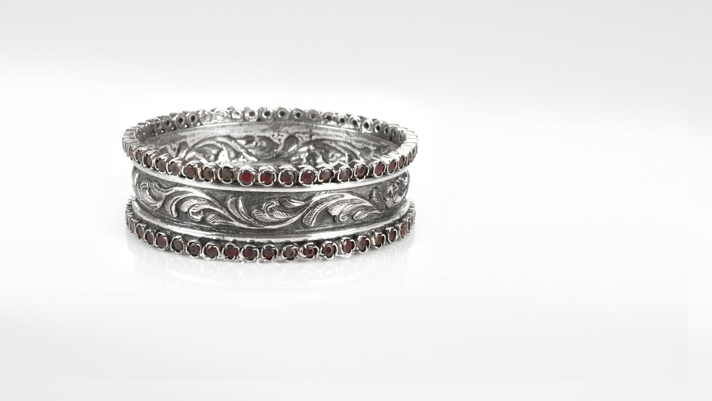 Sangeeta Boochra Silver Bangle