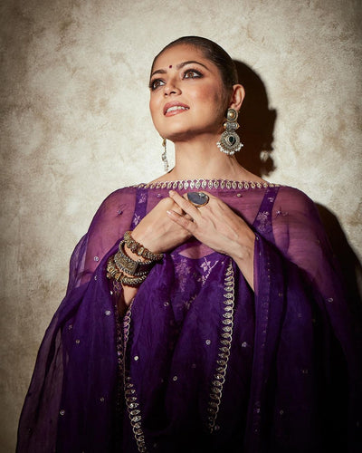 Drashti Dhamii in Sangeeta Boochra Jewellery