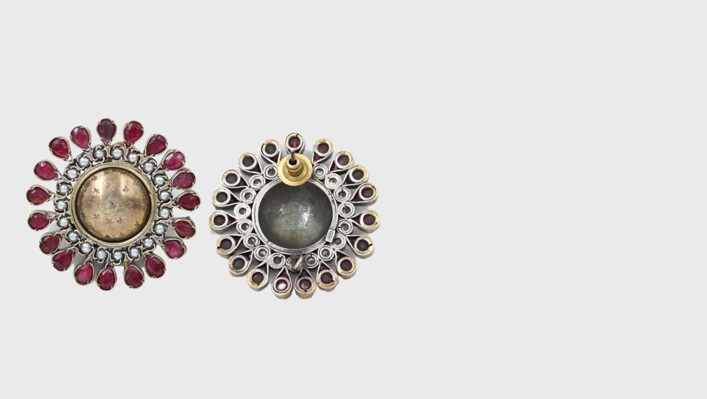 Heritage Elegance: Sangeeta Boochra Silver Handcrafted Earrings