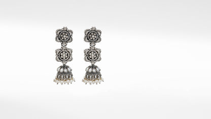 Silver Lurice Earring