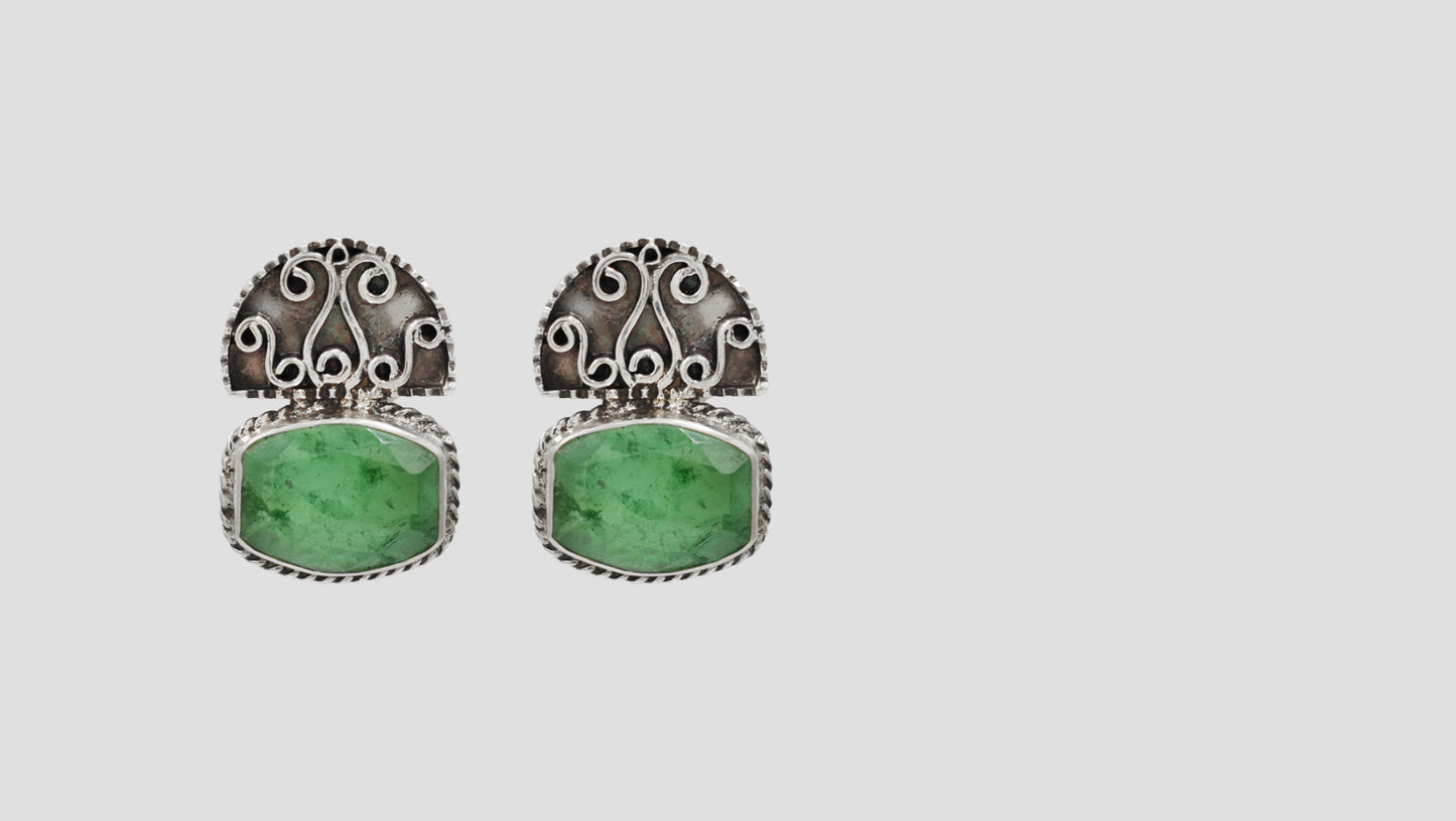Sangeeta Boochra Artisan Sterling Silver Green Quartz Earrings