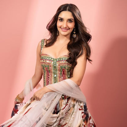 Grace in Silver: Saachi Bindra Shines in Sangeeta Boochra Jewellery