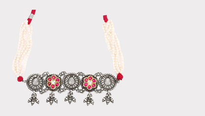Radiant Grace: Necklace by Sangeeta Boochra