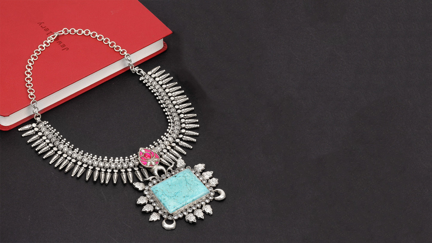 Sangeeta Boochra Handcrafted Silver Necklace