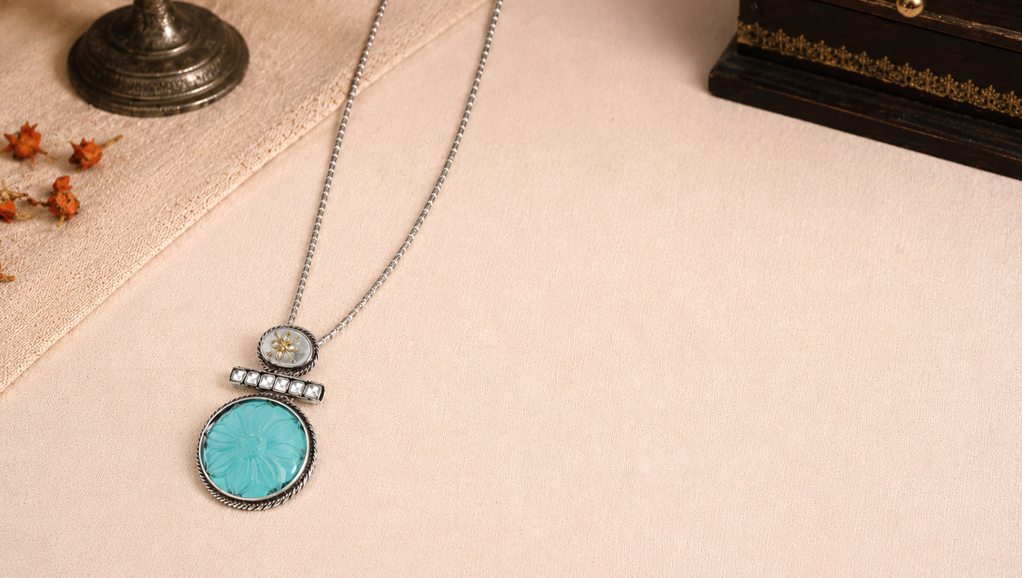 Vividh- Silver Nafia Charming Necklace