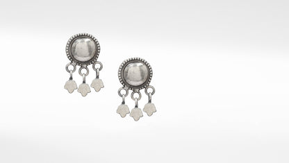 Sangeeta Boochra Silver Handcrafted Earring