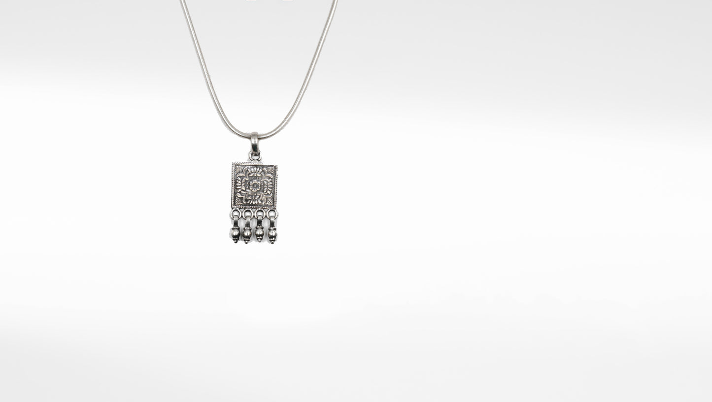 Silver Oxidized Pendant With Chain By Sangeeta Boochra