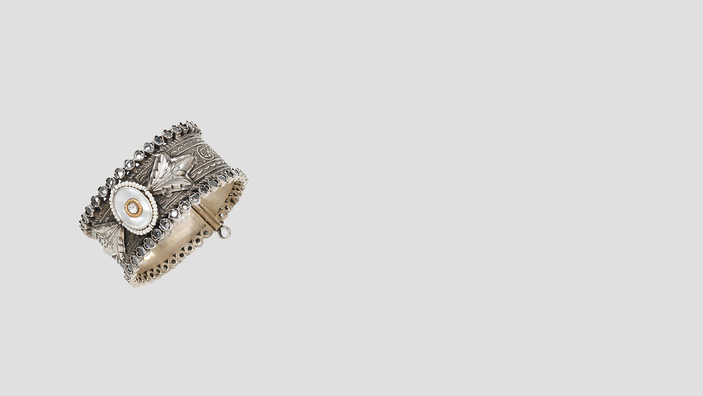 Regal Grace: Sangeeta Boochra Handcrafted Silver Bangle