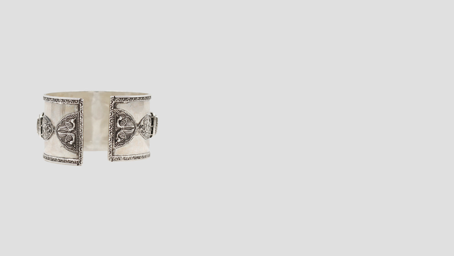 Royal Heritage 925 Silver Cuff by Sangeeta Boochra