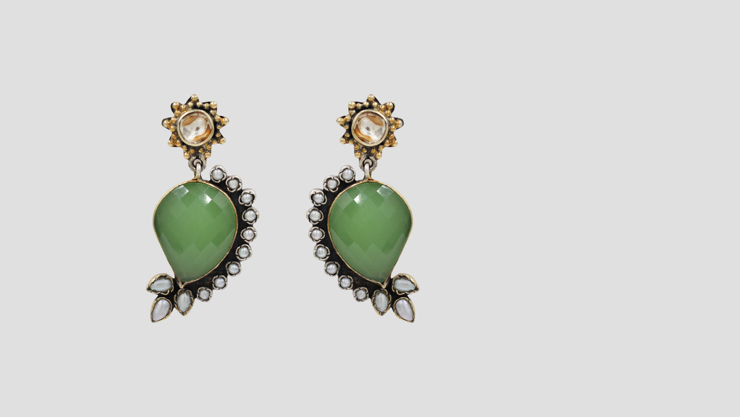 Heritage Silver Earrings with Pearl Detailing – Sangeeta Boochra