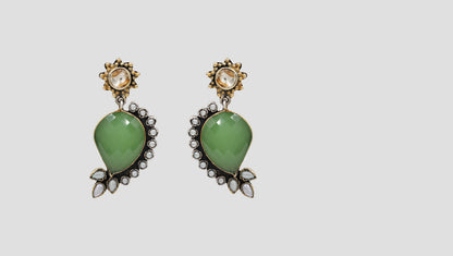 Heritage Silver Earrings with Pearl Detailing – Sangeeta Boochra