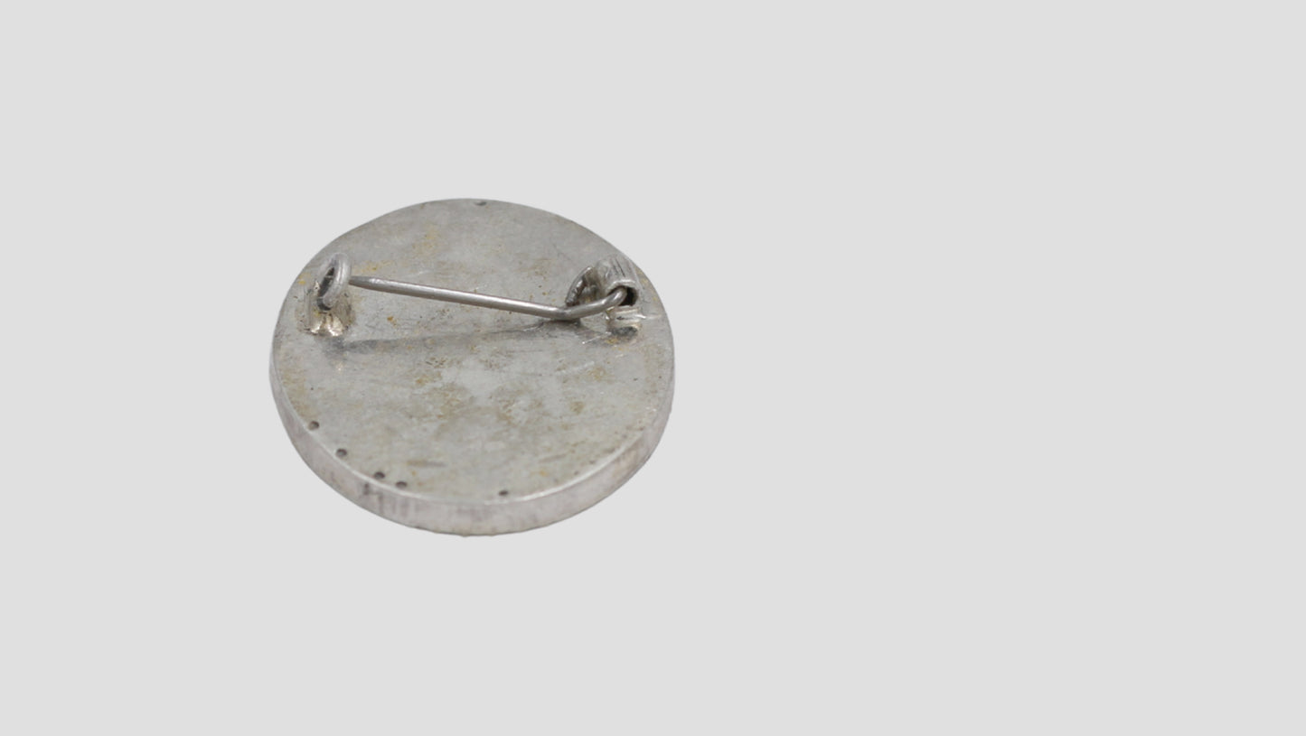 Handcrafted Silver Vintage Floral Brooch with White Stone Border | Sangeeta Boochra