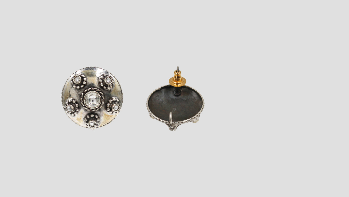 Sangeeta Boochra Artisan Oxidised Kundan Studs