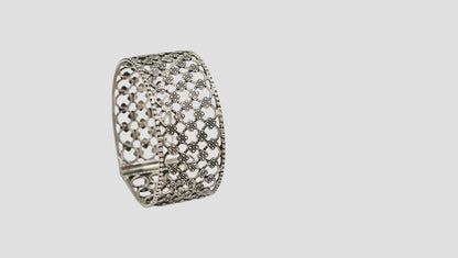 Sangeeta Boochra Delicate Flower Motif Silver Openable Bracelet