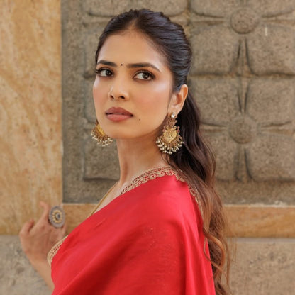 Royal Glow – Malavika Mohanan in Sangeeta Boochra Jewellery