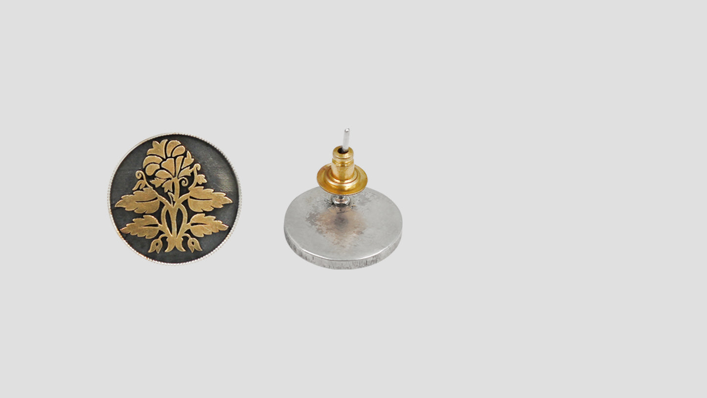 Sangeeta Boochra Dual Tone Floral Silver Stud