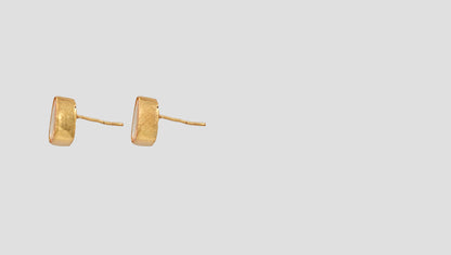 Gold Glow: Sangeeta Boochra Moissanite Pendant & Earrings