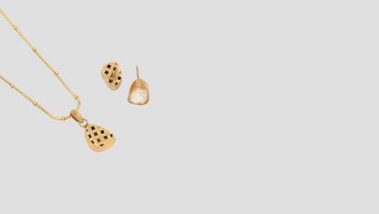 Gold Glow: Sangeeta Boochra Moissanite Pendant & Earrings