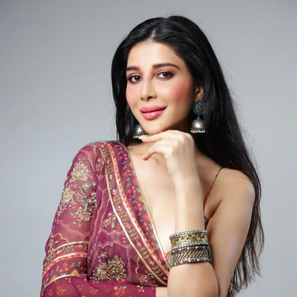 Mishika Arora In Silver Jewellery