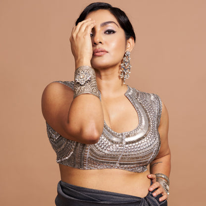 Parvathy Thiruvothu Styles Sangeeta Boochra Statement Silver Jewellery