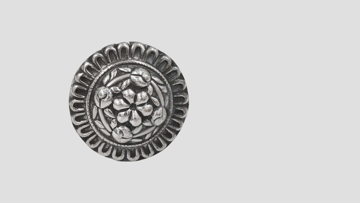 Sangeeta Boochra Traditional Floral Motif Silver Ring