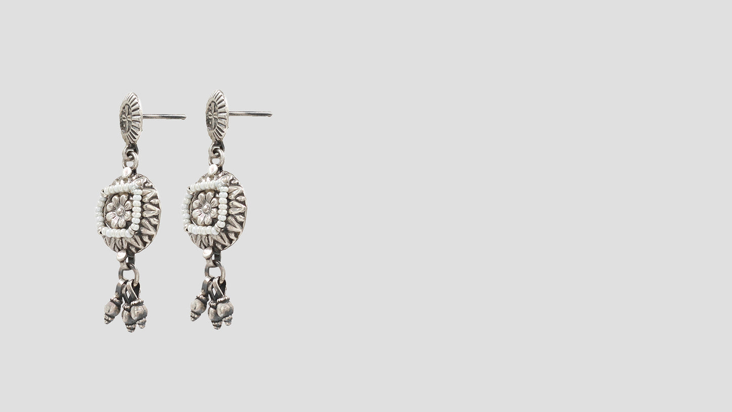 Classic Elegance: Sangeeta Boochra Intricate Silver Earrings
