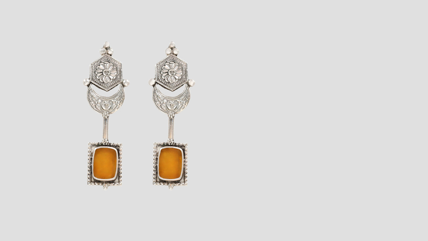 "Timeless Craft: Sangeeta Boochra Silver Handcrafted Earrings "