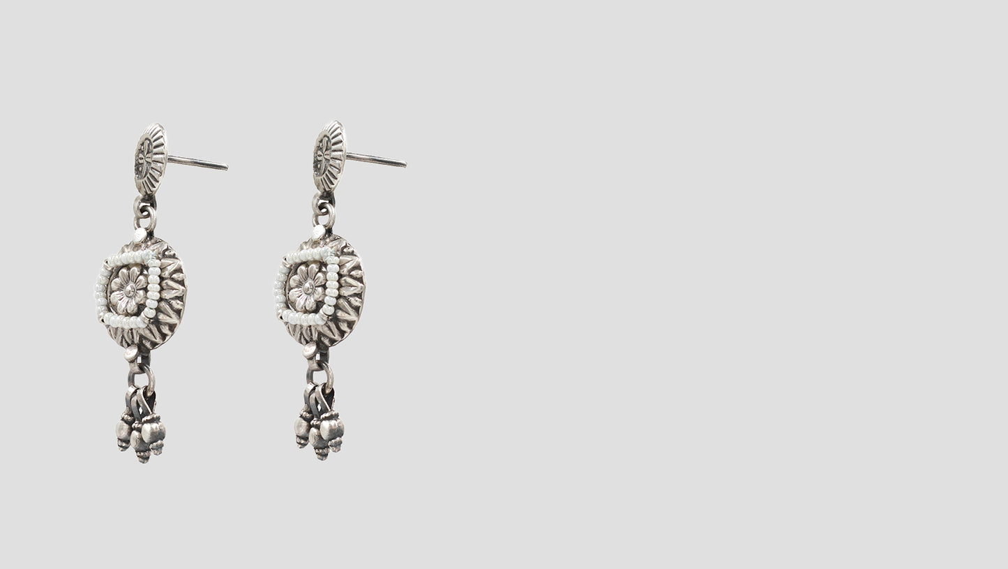Classic Elegance: Sangeeta Boochra Intricate Silver Earrings