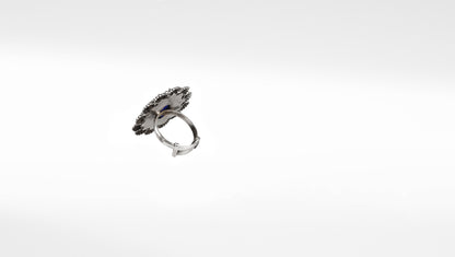 Sangeeta Boochra Silver Ring