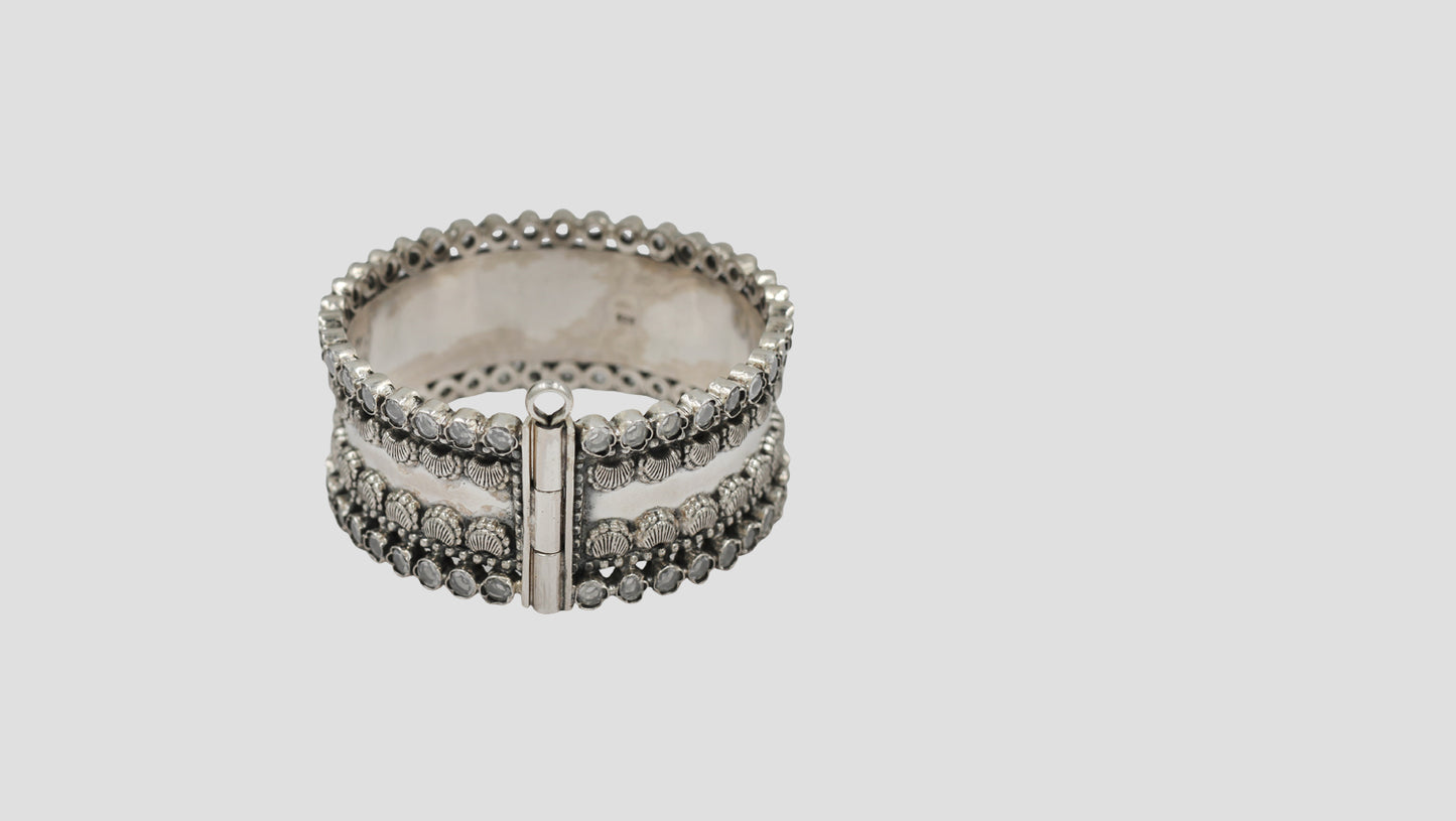 Sangeeta Boochra Royal Heritage Silver Bangle with Intricate Detailing