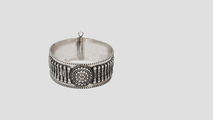 Sangeeta Boochra Handcrafted Heritage Oxidised Silver Bangle