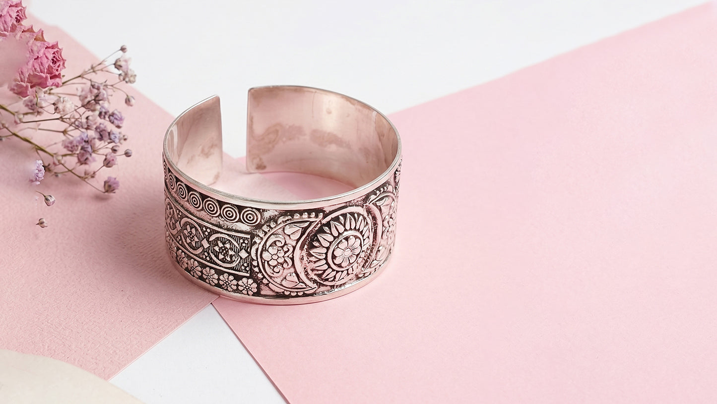 Sangeeta Boochra Floral Engraved Oxidised Silver Cuff