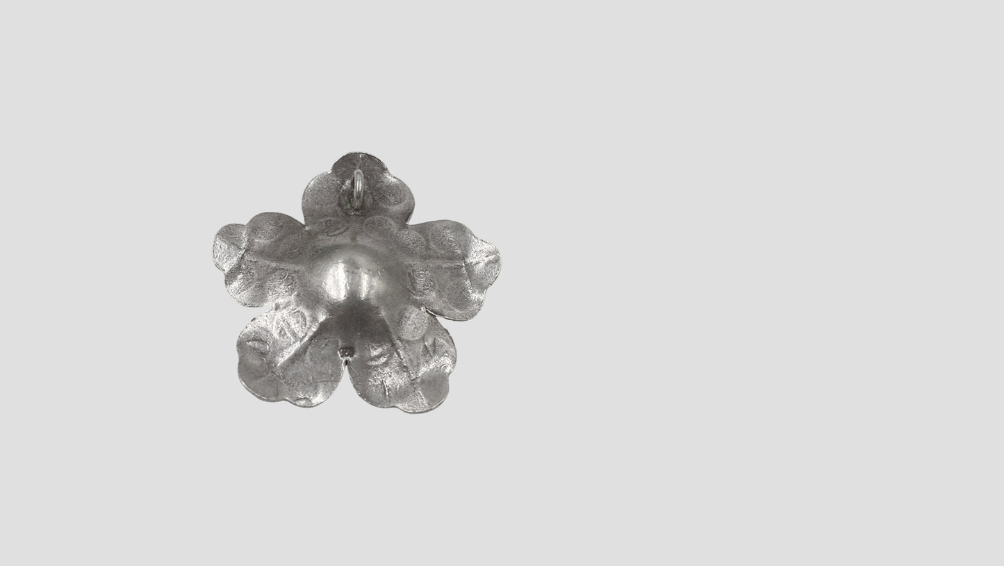 Sangeeta Boochra Handmade Sterling Silver Floral Pendant