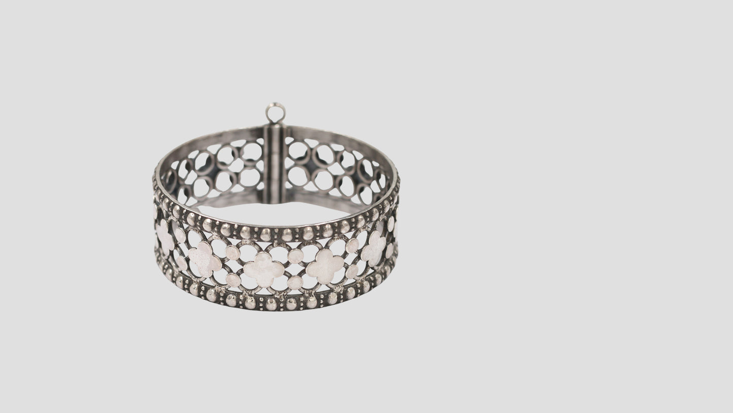 Sangeeta Boochra Handcrafted Floral Motif Oxidised Silver Bangle