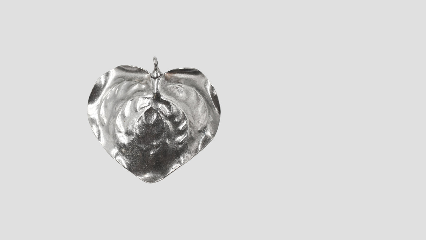 Sangeeta Boochra Elegant Silver Leaf-Heart Pendant