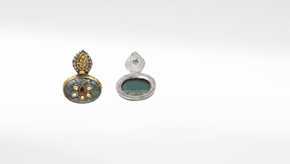 Silver Callie Handcrafted Earring