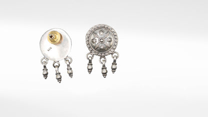 Sangeeta Boochra Silver Earring